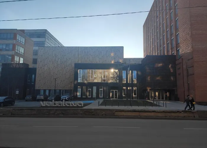 Like A Linda * Narva